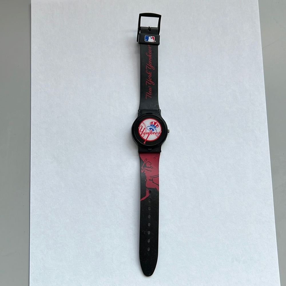 Yankees wrist watch